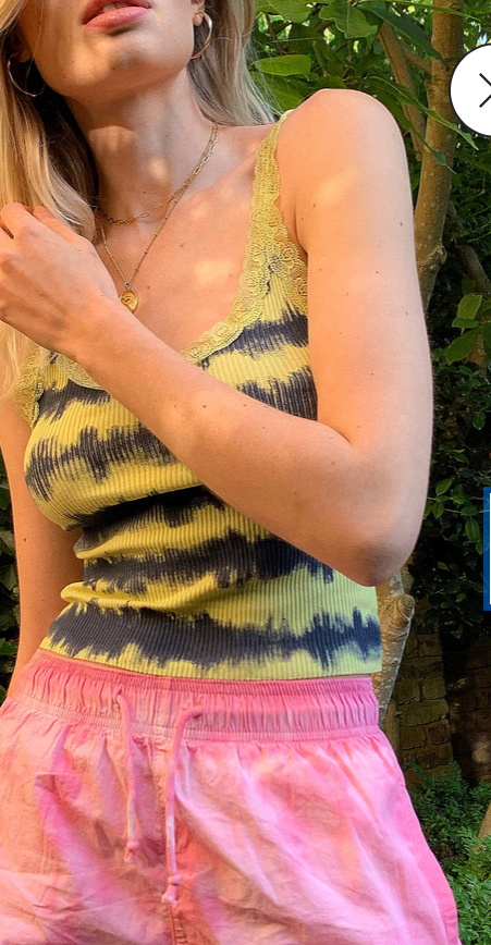 D738CFEE-5D5D-4357-975B-E3B282606D91